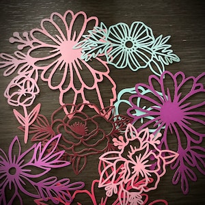 Lot de 25 motifs prédécoupés pour fleurs décoratives