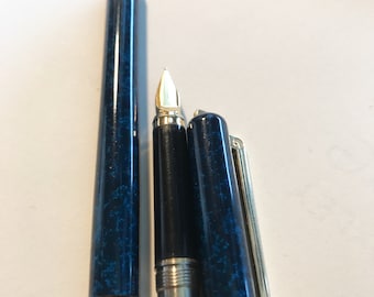 Elysee fountain pen 14K/585 gold nib blue-marbled unused/MINT L87. 80s