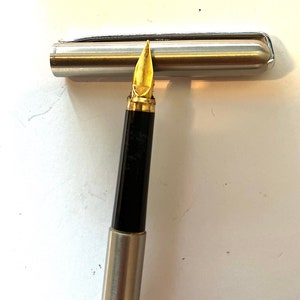 Elysee vulpen, roestvrij staal, gouden penpunt M, 1990