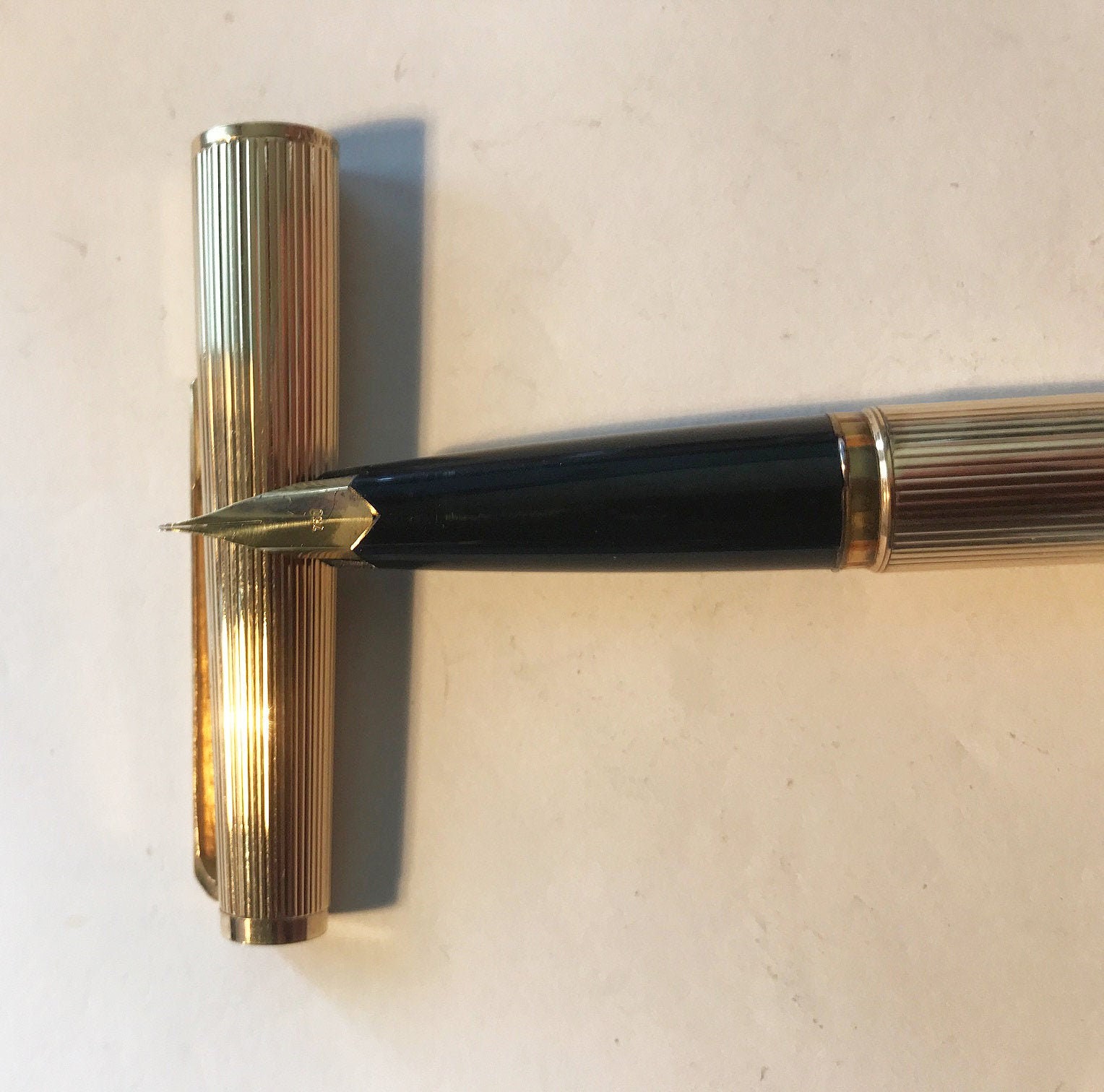 MONTBLANC 1246 ペン先750 18k No.1246 (MONTBLANC)、祖父が使っていた金ピカなビンテージ万年筆