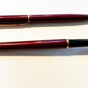 Elysee Set of 2, fountain pen, spring M Gold 585, mechanical pencil, red/metallic, 1980s, special offer!