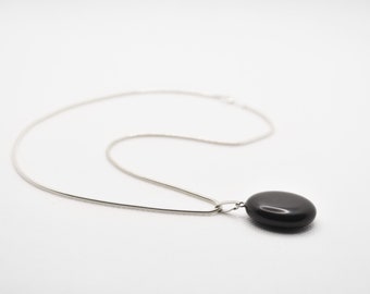 Pebble from Switzerland | Handcrafted: collected and processed by myself | with a noble snake chain