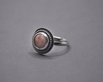 Antique-looking silver ring with old pink stone (unique) size. 53