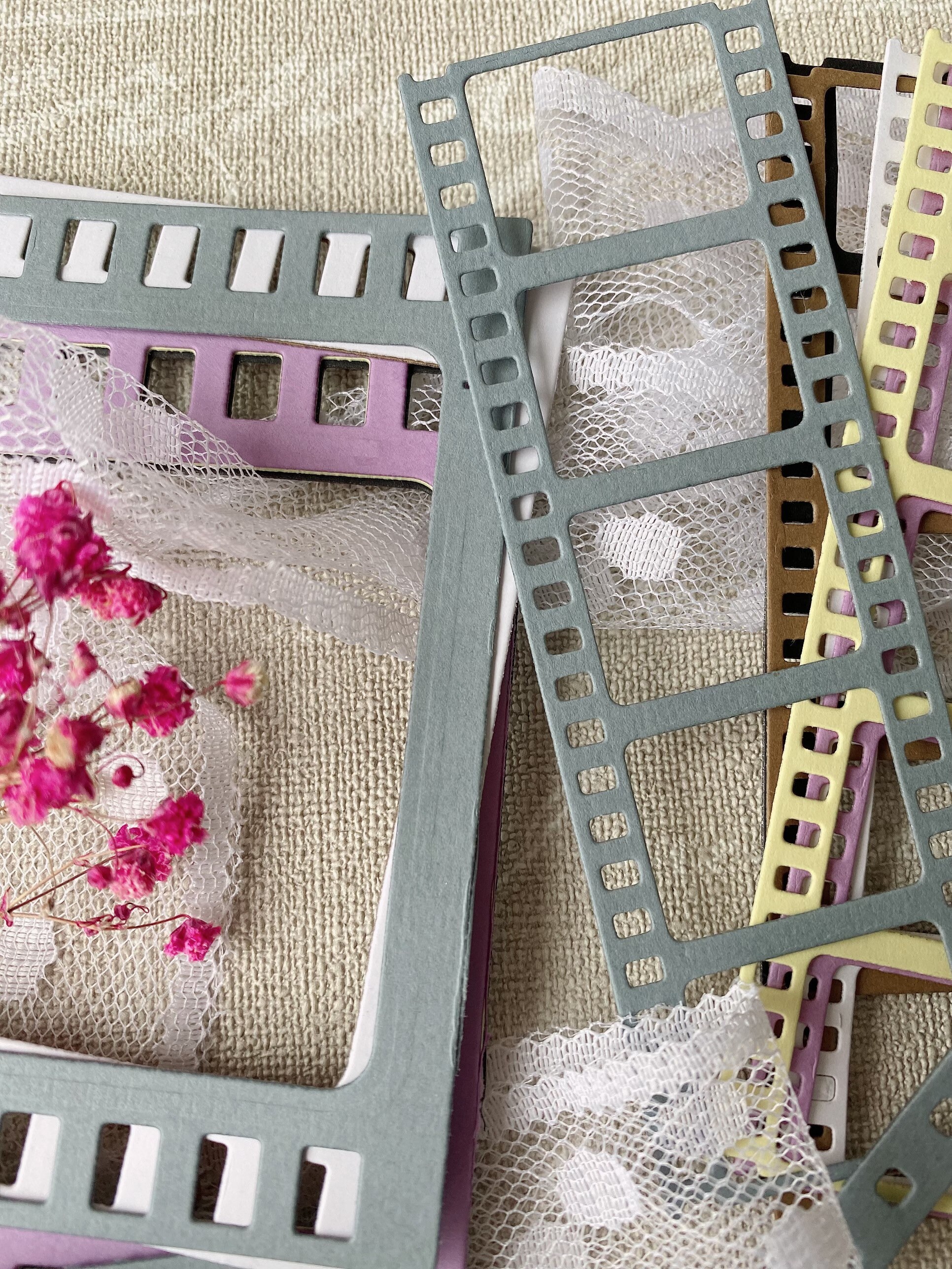 18 Die Cuts Filmfilm Reel Frames Photo Frames Card Stock Etsy