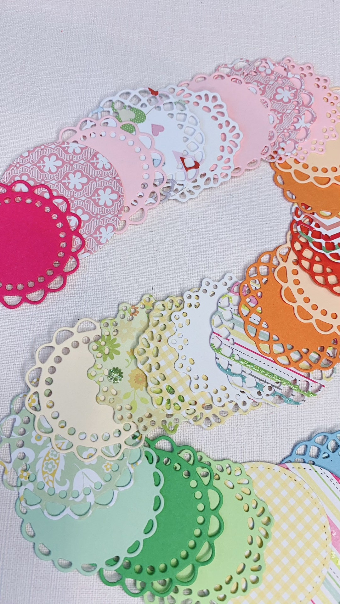 30 Die Cut Paper Doilies, Lace Doilies for Scrapbooking, Scrapbook