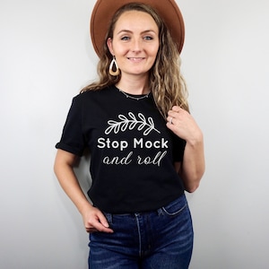 Gildan 64000 Mockup Black, Black Gildan 64000 Model Mock up, Unisex Black 64000 Softstyle T-Shirt Mock, Fall Mock Ups, Gildan Mockup, 64000