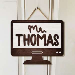Personalized Computer Teacher Door Hanger, Custom 3D Teacher Welcome Name Sign, Technology Teacher Gifts, Male Teacher Back To School Gift