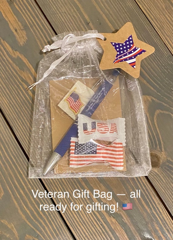Small Veterans Gift Bag, Veterans Gift, Veterans Day Gift, Thank You Veteran Gift, Patriotic Gift, Magnets, Veterans Magnet, Veteran Cards