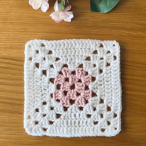 Crochet Square Pattern Easy Afghan Block Modern Tile Pattern: Granny Cross PDF photo Tutorial