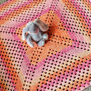Easy Crochet Baby Blanket Throw Easy Modern Afghan: Granny Square (PDF Step-by-Step Tutorial)