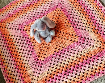 Easy Crochet Baby Blanket Throw Easy Modern Afghan: Granny Square (PDF Step-by-Step Tutorial)