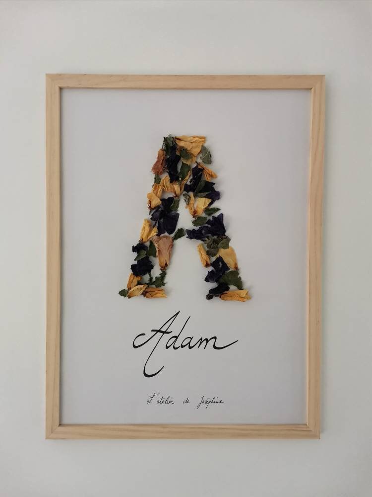 Cadre Prénom en Fleurs Séchées.