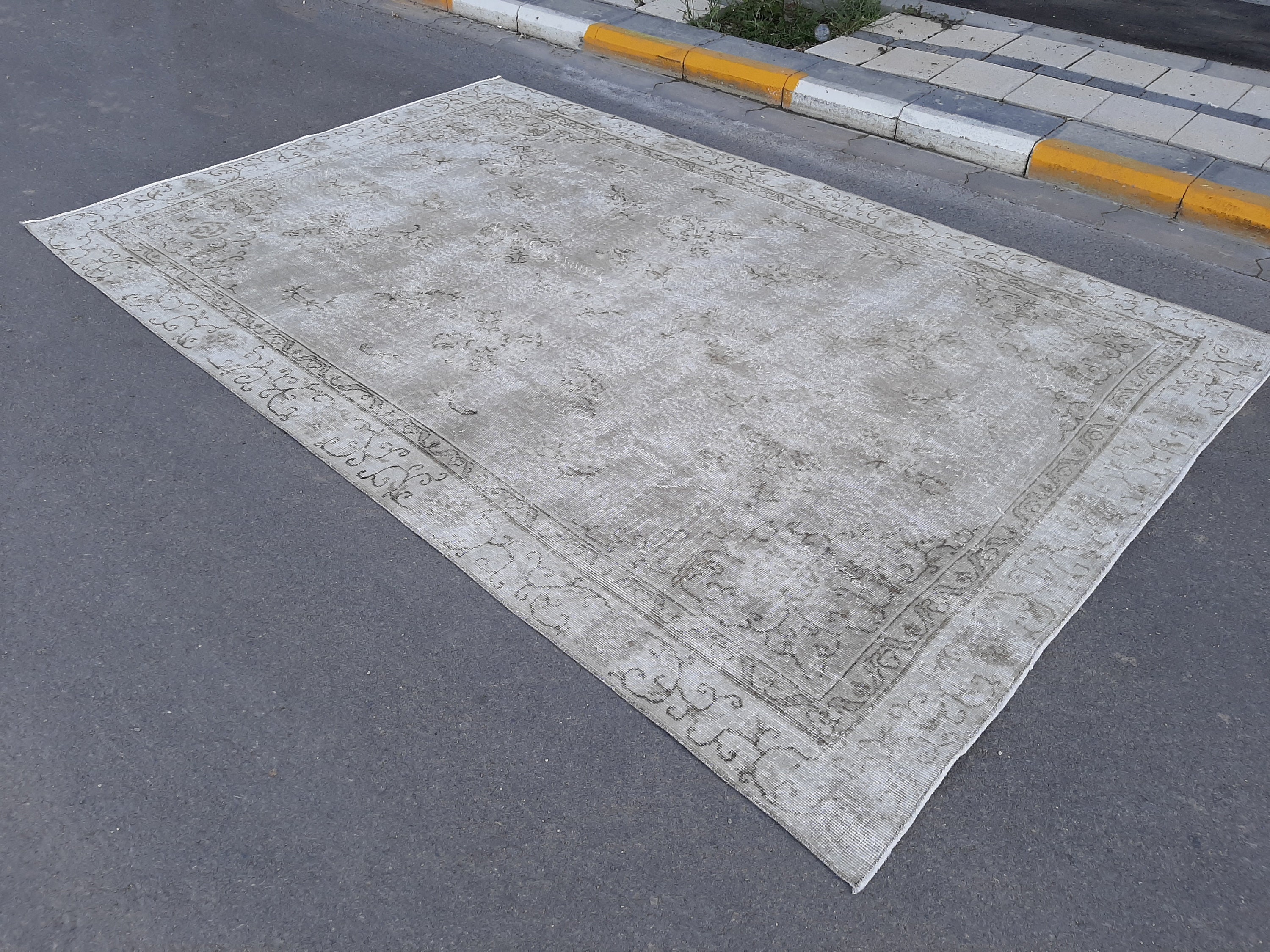 7x10 Vintage Rug Oushak Rug Living Room Rug 7x10 Neutral Etsy