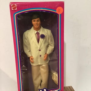 Poupée Ken - Barbie Dream Besties - La Grande Récré