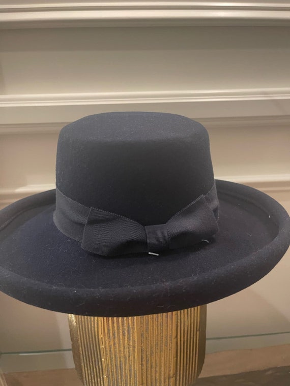 Tinatoo Navy Wool Felt Hat Ladies Vintage Made in 