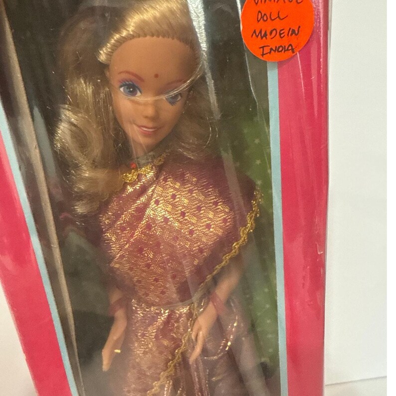 BARBIE 9910 - In India - Blonde - Leo Mattel - Boite D'origine Jamais Deballee EUR 89,90 - FR