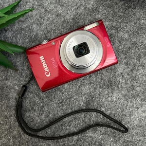 Rare Red Canon IXUS 145  Digital Camera With Battery Charger - Tested & Working!