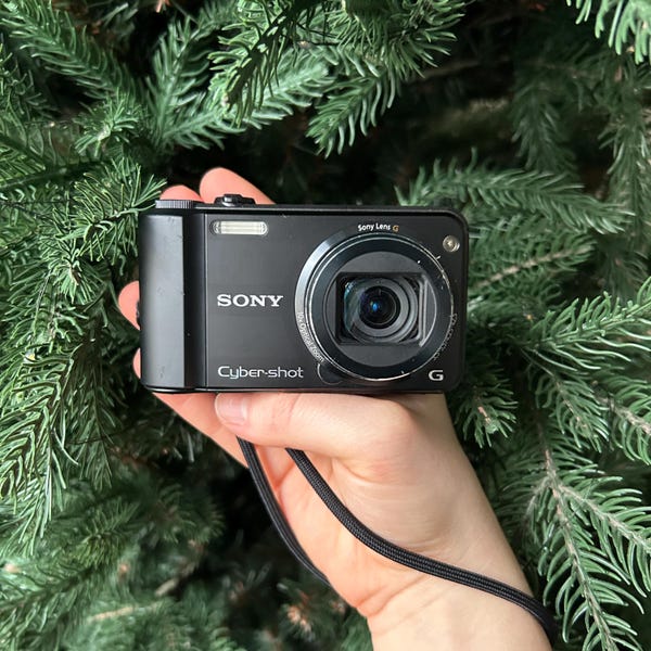 Black Sony Cybershot DSC-H70 16.1MP Digital Camera Tested & Working!