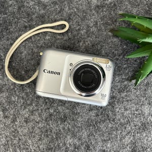 Silver Canon PowerShot A800 10.0 MP Digital Camera - Tested & Working! Excellent Condition