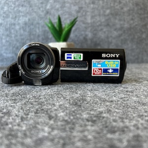 Sony Handycam DCR-SX45 Black Digital Video Camera/ Sony Handycam