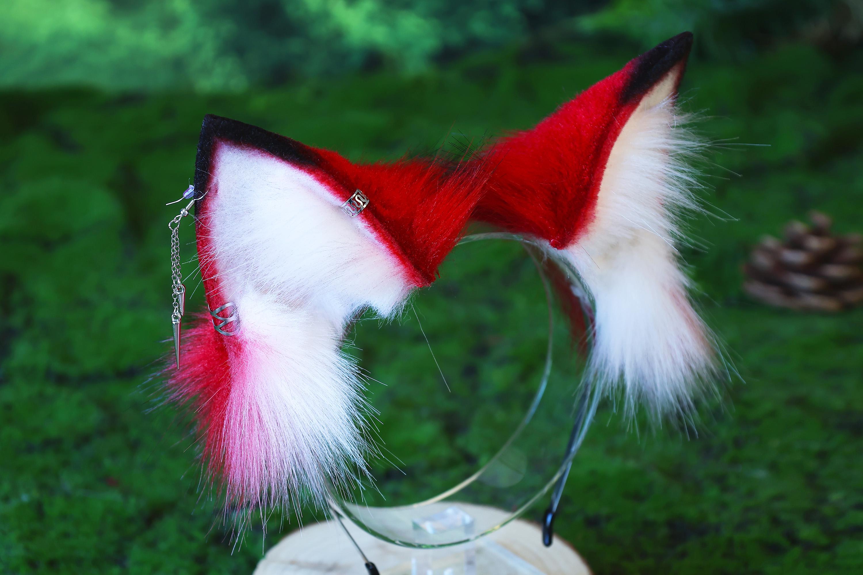 3 Tailed Kitsune Tail and Ear Set Faux Fur Red White 3 Fox Tails and ...