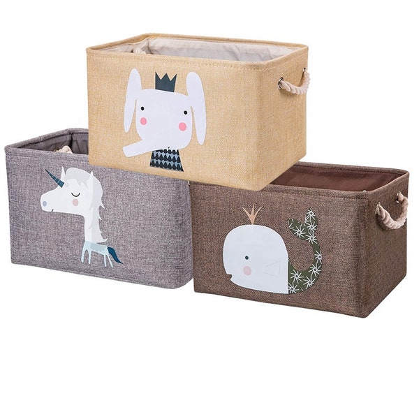 Kids' room storage basket with rope handles