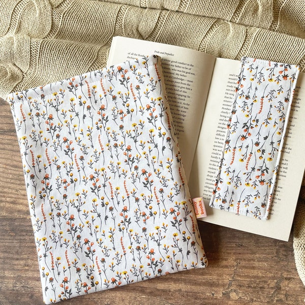 Ditsy floral book sleeve, kindle cover, ditsy booksleeve for paperback and hardcover, dust jacket, bookworm gifts, christmas gift