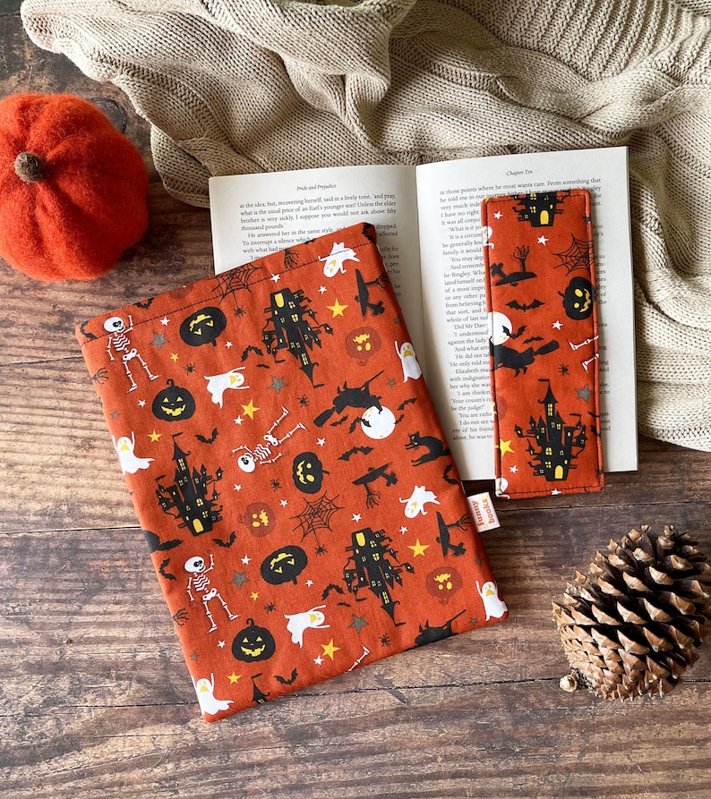 Halloween book sleeve, padded book protector cover, book pouch, bookish gift idea, book and kindle accessories, Christmas gift image 1