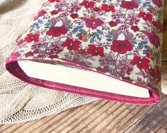 Handmade Padded Book Sleeve: Cotton Fabric, Kindle & Book Protection, Christmas gift