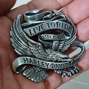 90年代ヴィンテージ ハーレーダビッドソン「Live to Ride」メタルピン