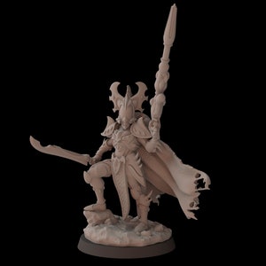 Aeterni Fireborn Lord (Sculpted by Fantasy Cult Miniatures)
