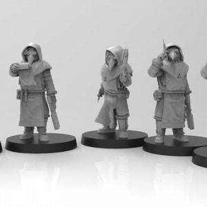 Lunar Auxilia Medicus (5) (sculpted by That Evil One)