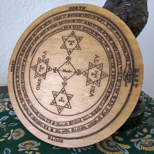 Magic Circle of Solomon | Engraved Wooden Altar Plate | Choice of Sizes | Symbol of Protection for Occult/Magick Rituals | Ceremonial