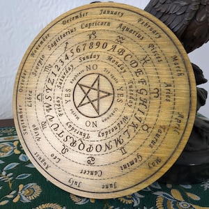 Placa de pêndulo | Placa ritual de madeira gravada | Escolha de tamanhos | Adivinhação | Adivinhação | Espiritualismo | Pagão | Wiccan | Metafísico