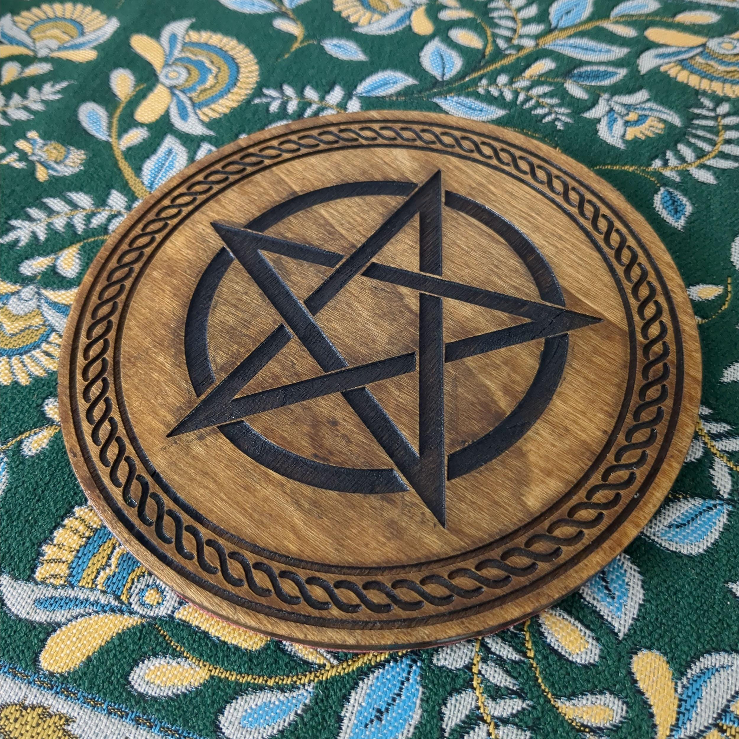 Pentacle / Pentagram | Engraved Wooden Altar Plate | Choice of Sizes ...