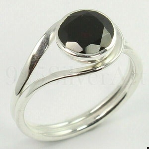 Black Onyx Ring, Faceted Stone, Round Stone Ring, 925 Sterling Silver, Split Band Ring, Black Stone Ring, Silver Band Ring, Gift For Her image 2