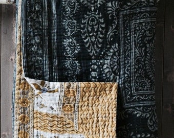 Kantha Tagesdecken aus antiker Baumwolle aus Indien