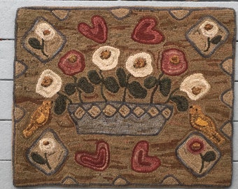 Diamond Basket rug hooking pattern 25x31 hand printed on primitive linen