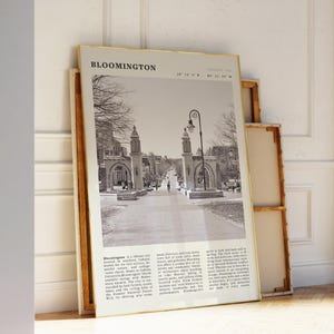 Druckbares Bloomington Black & White Poster | Indiana College Town Poster | Ideales Geschenk für IU Alumni