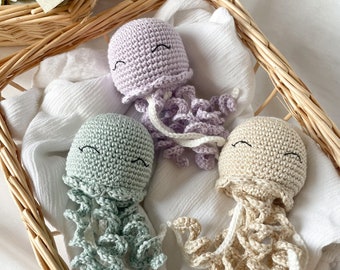 Hochet méduse au crochet - Hochet pieuvre - Cadeau de naissance original - Décoration chambre enfant