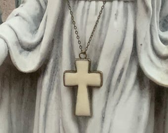 Off White Bronze Resin Cross Pendant: Chunky Boho Necklace