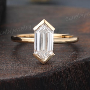 1CT Long Hexagon cut Lab Grown Diamond engagement ring Yellow gold Lab Grown Diamond Solitaire ring Bridal ring Anniversary gift for woman