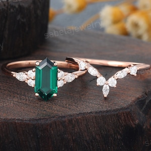 Hexagon cut Emerald engagement ring set Vintage Rose gold Moissanite Bridal set Marquise cut Diamond Curved wedding ring set Promise ring