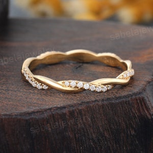 Art deco Twist Lab grown diamond Wedding band Yellow gold Diamond Wedding band Unique Stacking Matching band Infinity band Anniversary ring