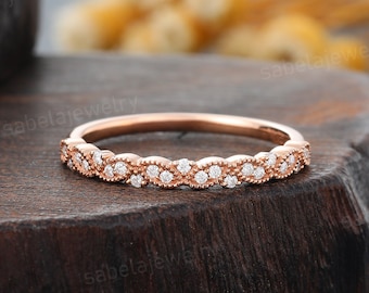 Vintage Moissanit Ehering 14k Rose gold Diamant Ehering Zierliche Milgrain Halbe Ewigkeit Stapeln Passender Band Jahrestag Ring