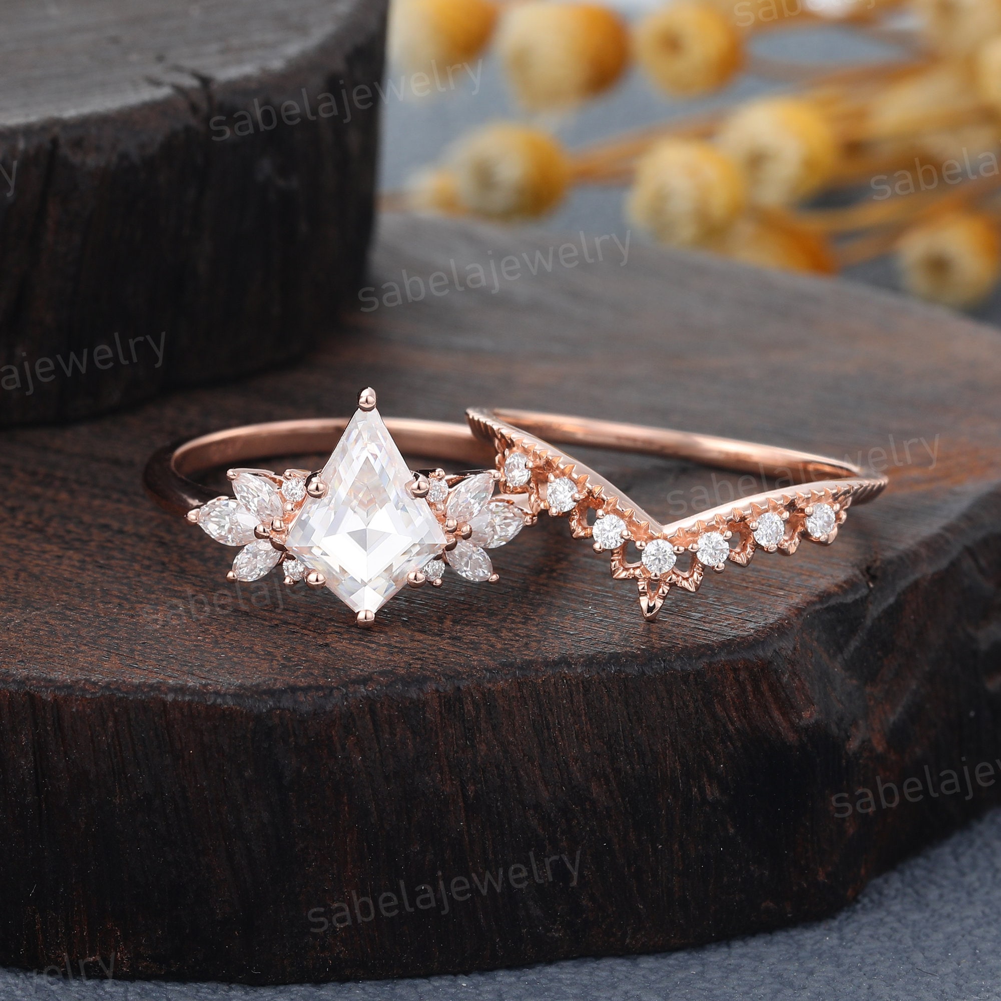 MOISSANITE ゴールドリング 18K RGP印刻 il_fullxfull.5901430242_glg7.jpg