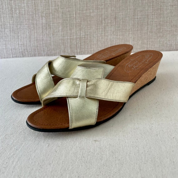 Pantofole sandali ciabatte con tacco a zeppa in oro vintage