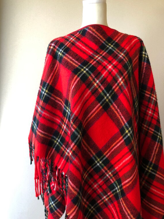 Vintage Red Tartan Plaid Wool Poncho | Tartan Pla… - image 4