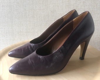 Vintage 80s Burgundy Leather Pumps|Heels Size 8 Narrow