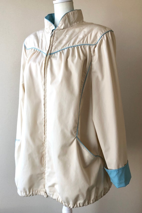 Vintage 80s White Spring Quilted Jacket with Blue… - image 3